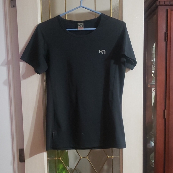 Kari Traa Tops - Kari Traa Black Top. Women's Size Medium.